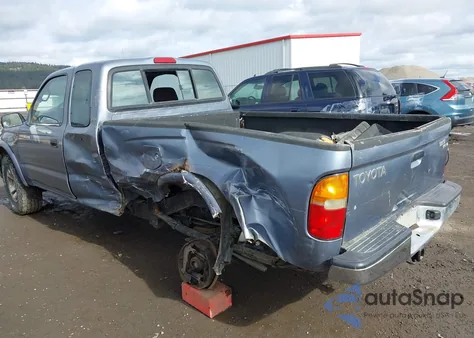 1998 Toyota Tacoma Base V6 z USA, uszkodzony, nr VIN 4TAWN72N6WZ132354